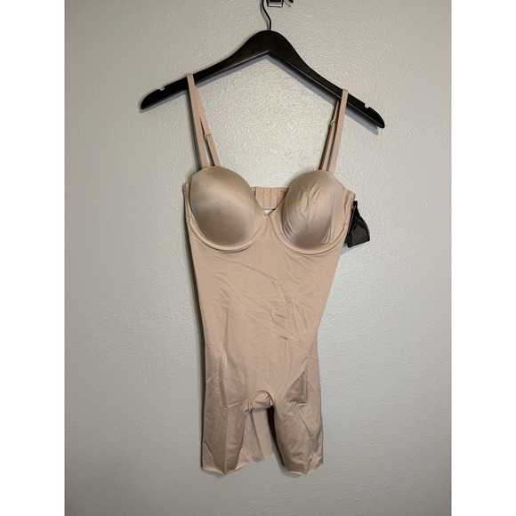 SPANX Other - SPANX Red Hot Strapless Bra XL Bodysuit Body Shaper Girdle Brief Nude New